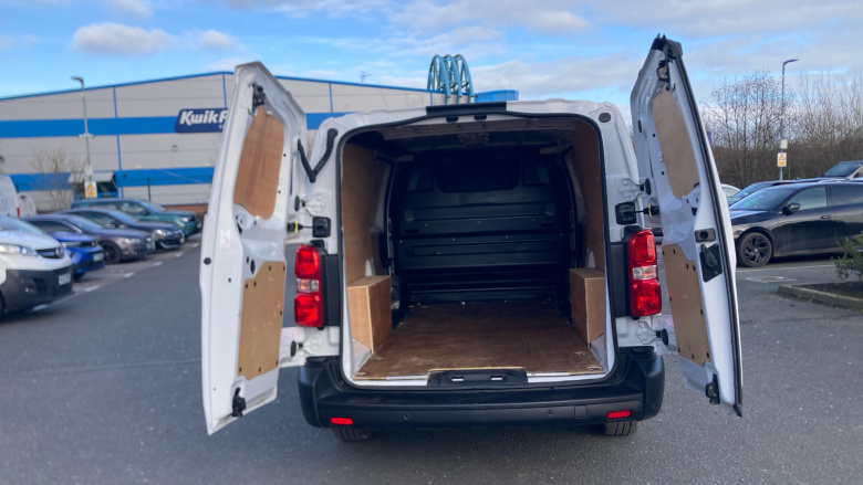 Vauxhall Vivaro L2 Diesel 2.0 Turbo D 145 Prime H1 Van